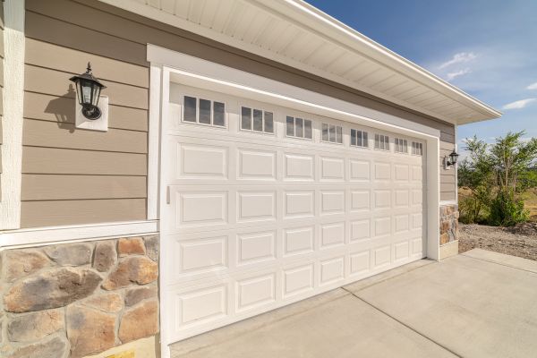 Cost of Garage Lifting in Foley